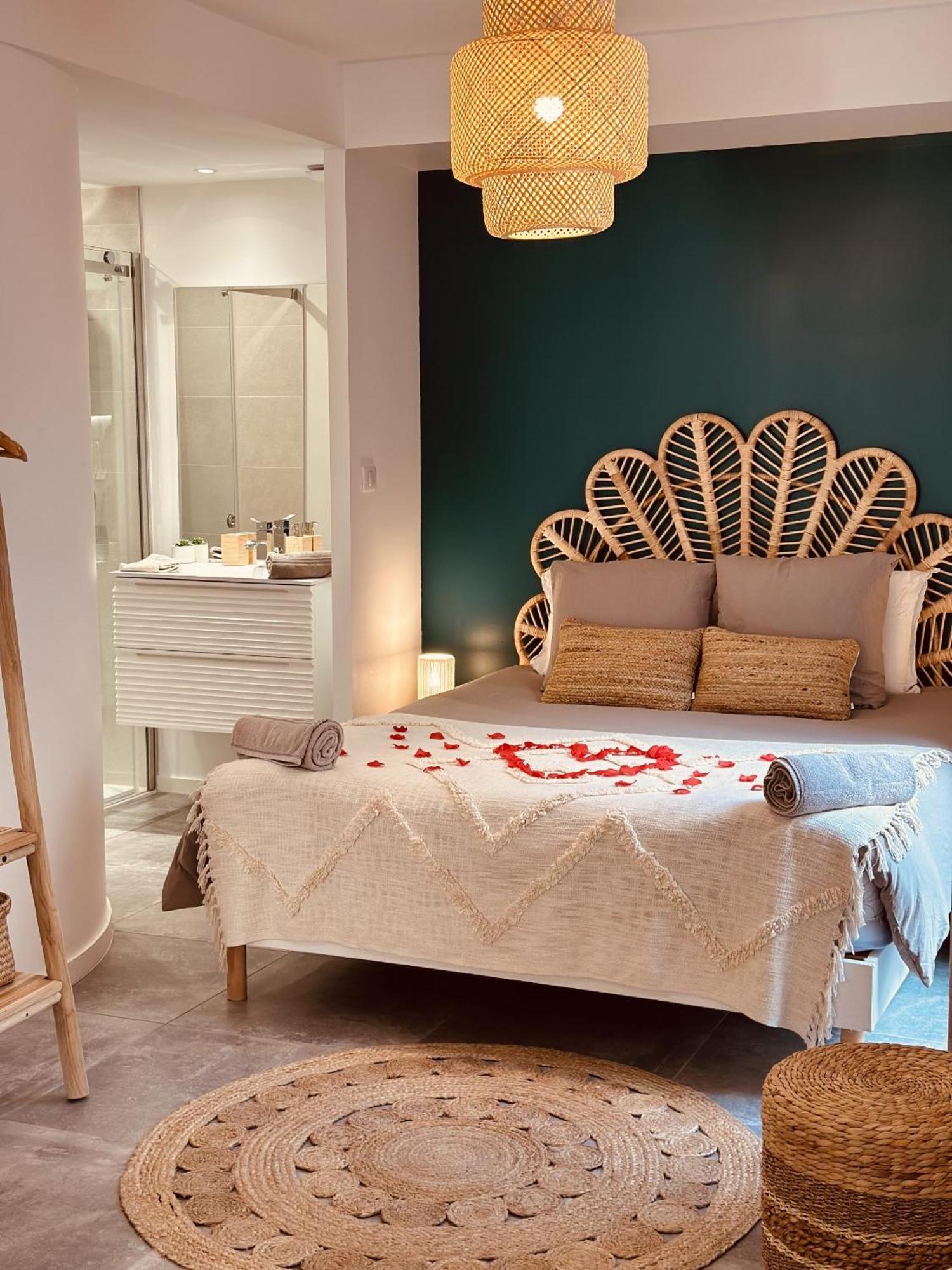 Loft Menorca & Spa 5 Etoiles Au Coeur De Nancy Bagian luar foto